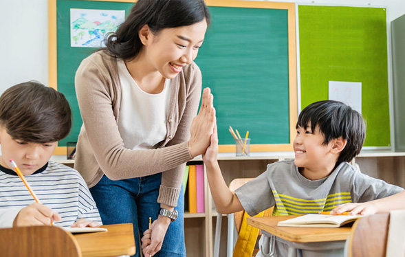 How Teachers Can Motivate Students